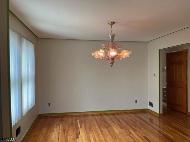 Property Photo:  500 Summit Ave 1  NJ 07090 