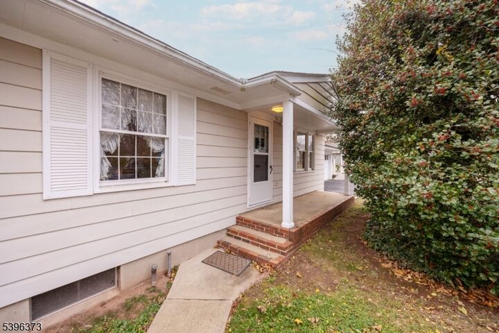 Property Photo:  81 Elwood Ave  NJ 08822 