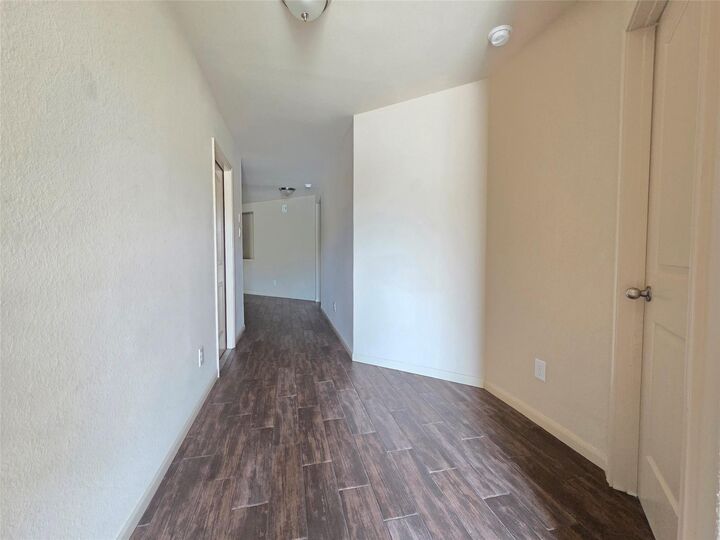 Property Photo: 2026 Naplechase Crest Drive TX 77373