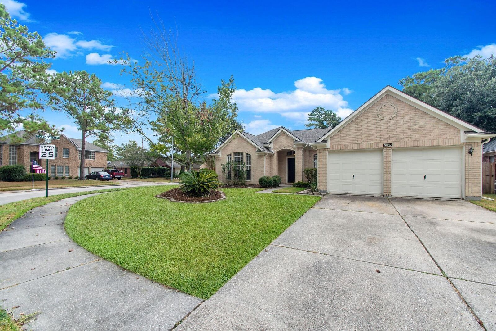 Property Photo:  31010 N Head Drive  TX 77386 