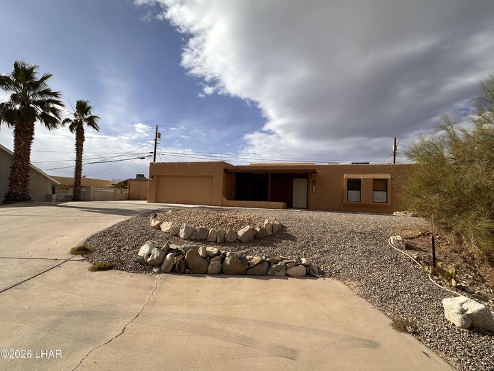 Property Photo:  2173 Cosnina Dr  AZ 86403 