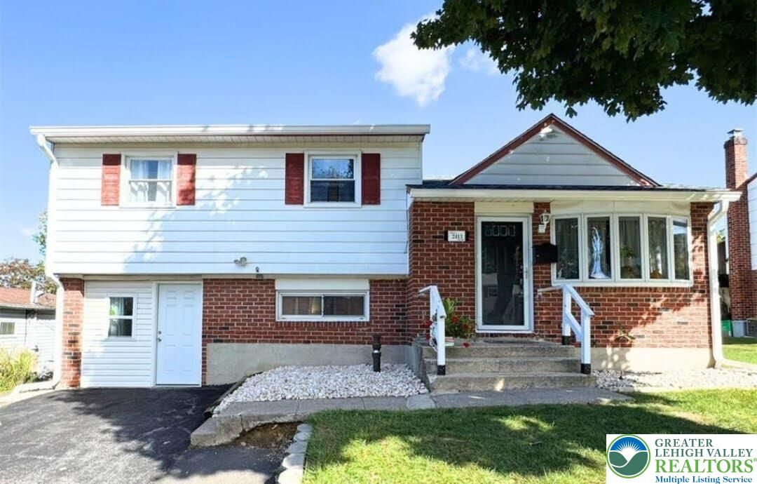 Property Photo:  2413 S Church Street  PA 18103 