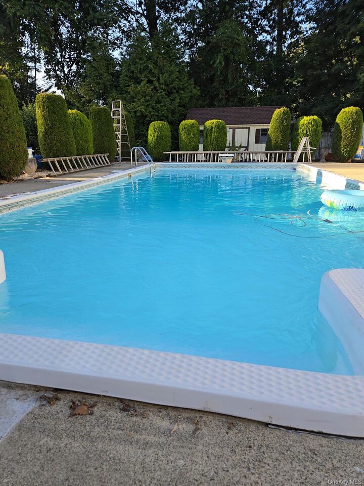 Property Photo: 10 Cottage Avenue NY 10954