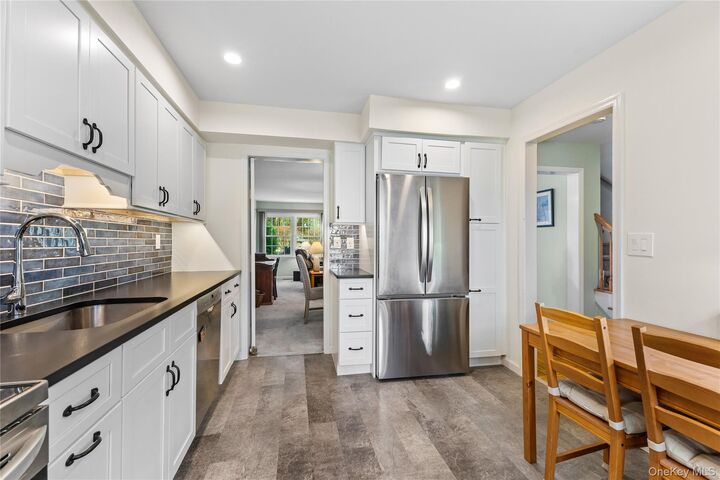 Property Photo:  33 Briar Court  NY 10518 