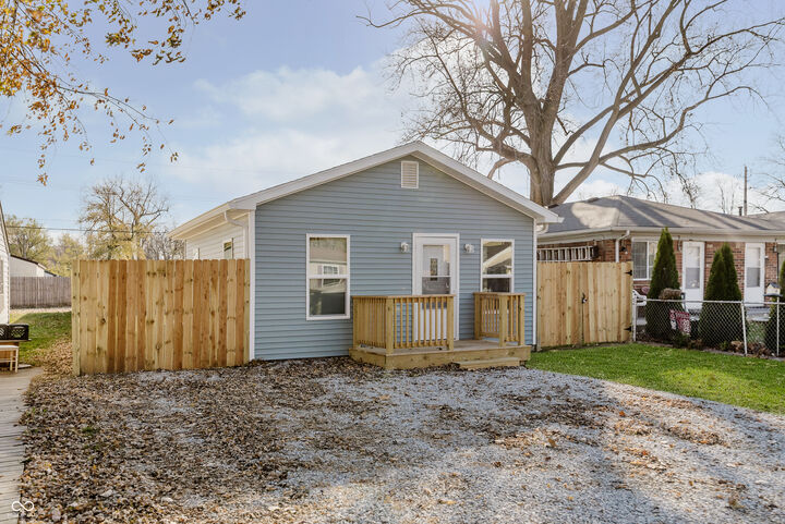 Property Photo: 711 E Perry Street IN 46227
