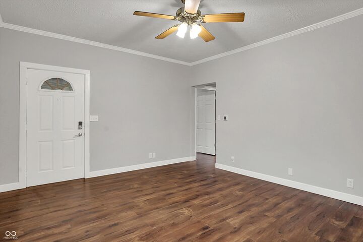 Property Photo:  220 E Mulberry Street  IN 46160 
