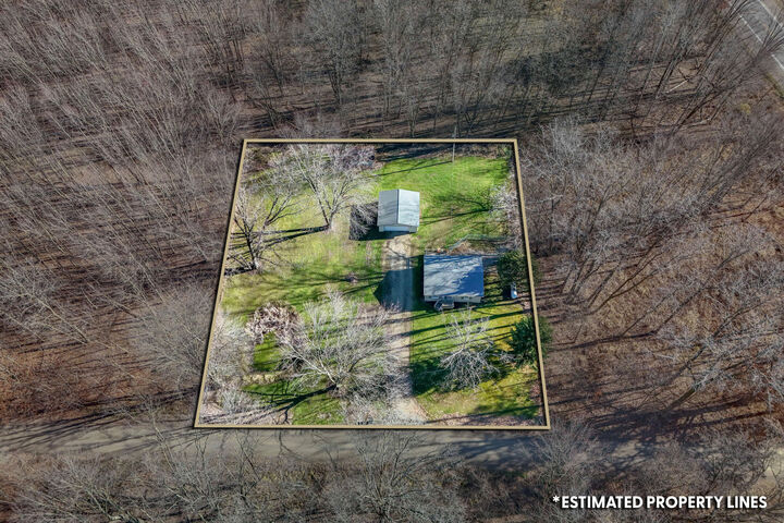 Property Photo: 3651 Hog Creek Road MI 49227