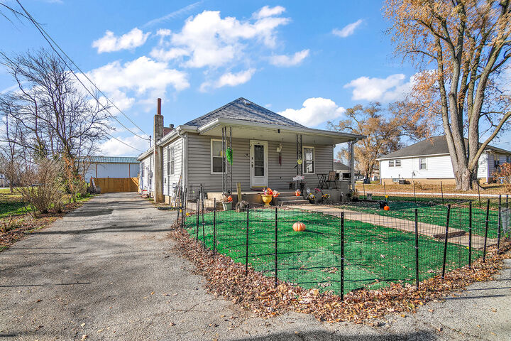 Property Photo: 907 N Virginia Street IL 60970