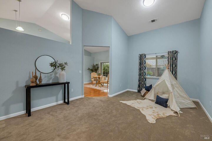 Property Photo:  809 Cookson Street  CA 95687 