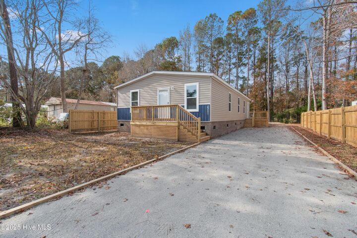 Property Photo:  1520 E Northwind Drive SW  NC 28469 