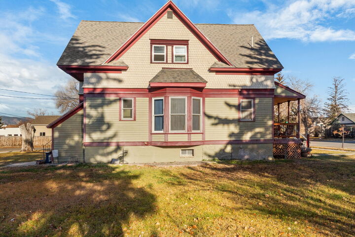 Property Photo:  302 S Spruce Street  MT 59644 