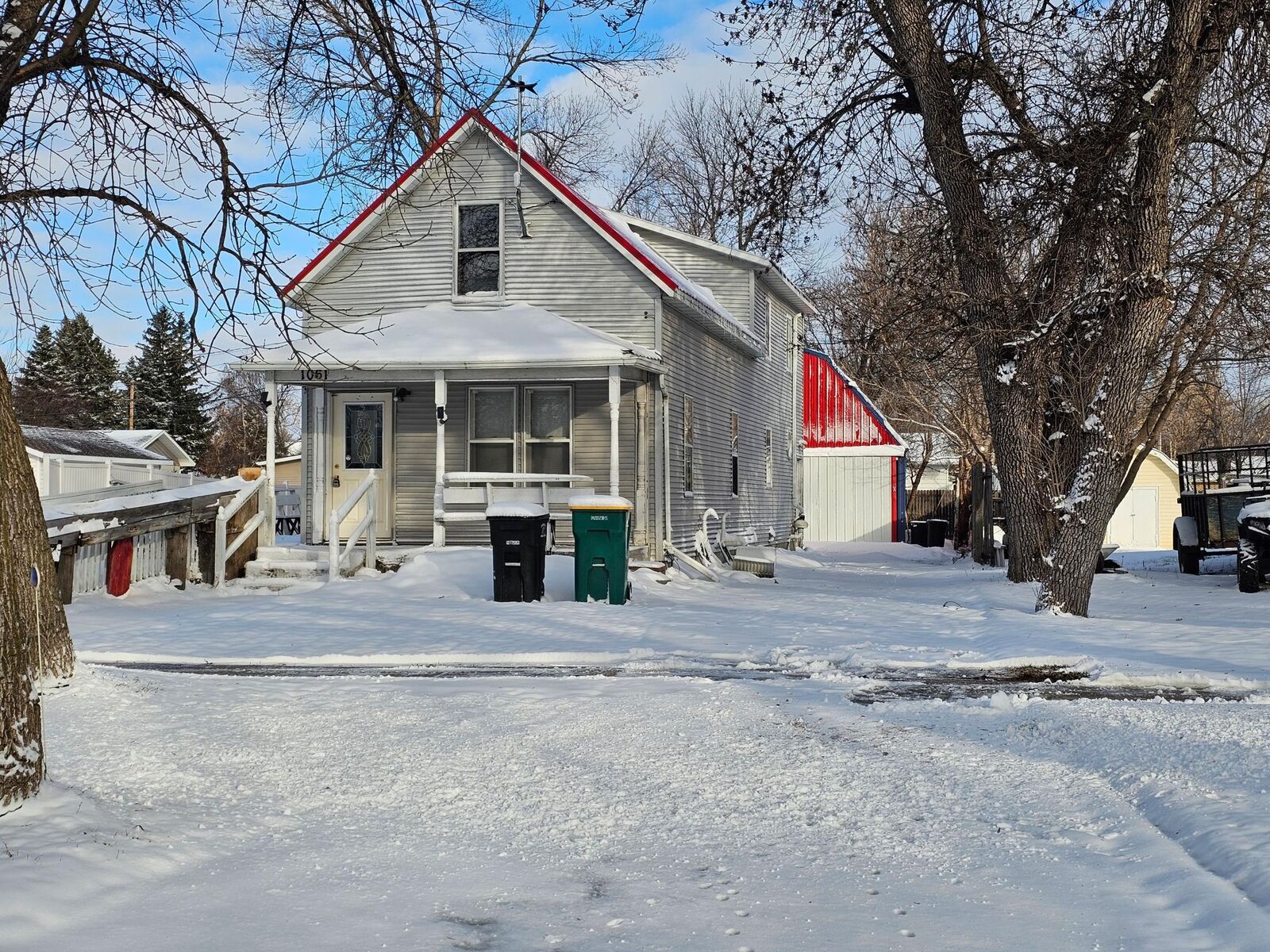 Property Photo:  1061 1st Street N  ND 58012 