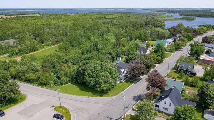 Property Photo:  7668 St Peters Rd  PE C0A 1S0 