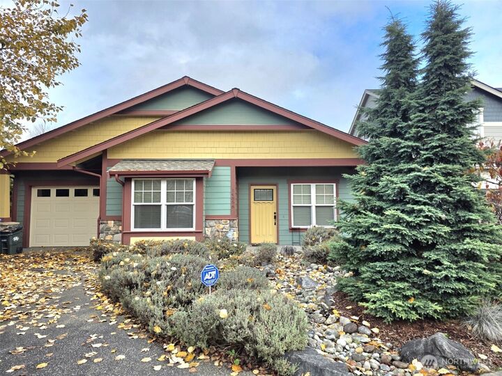 Property Photo:  14856  91st Avenue SE  WA 98597 