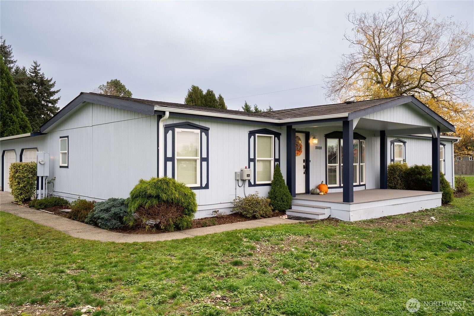 Property Photo:  18000  Applegate Street SW  WA 98579 