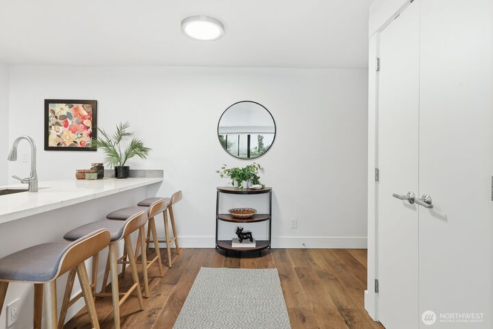 Property Photo:  3401  Wallingford Avenue N 408  WA 98103 