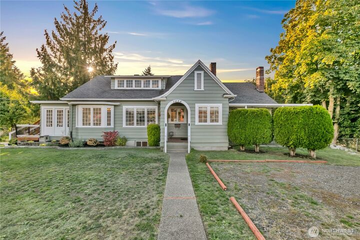 Property Photo: 7656 Pacific Avenue WA 98408