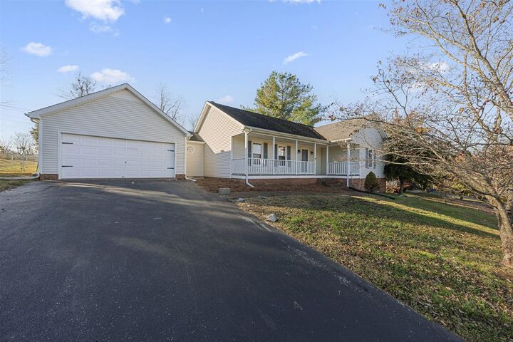 Property Photo:  125 Cottontail Circle  KY 42122 