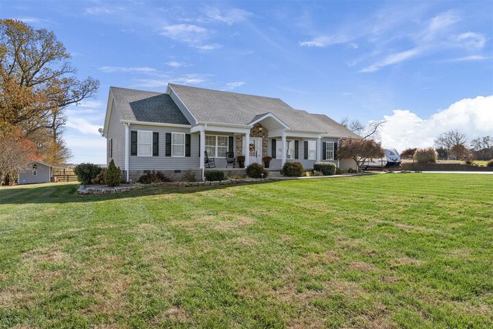 Property Photo: 4990 Morgantown Road KY 42134