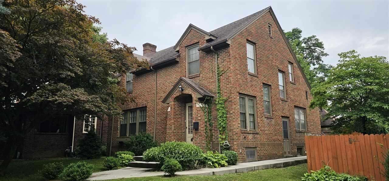 Property Photo:  2109 E Main Street  IN 47374 