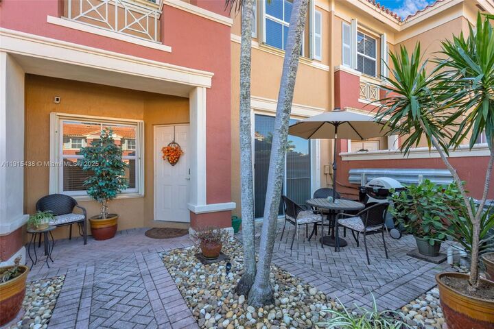 11438 NW 62nd Ter 223  Doral FL 33178 photo