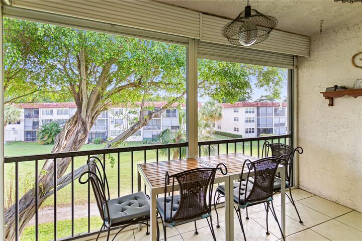 Property Photo:  8940 S Hollybrook Blvd 53-304  FL 33025 