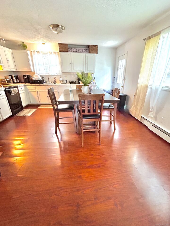 Property Photo:  106 Howard Avenue  CT 06401 