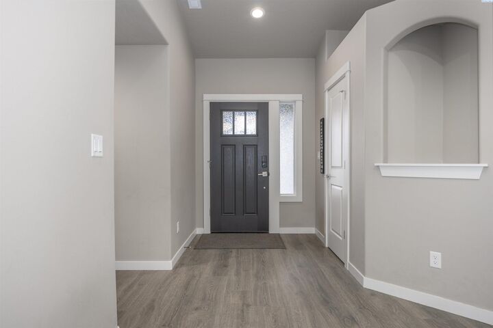 Property Photo:  217 Rio Bravo St  WA 99350 