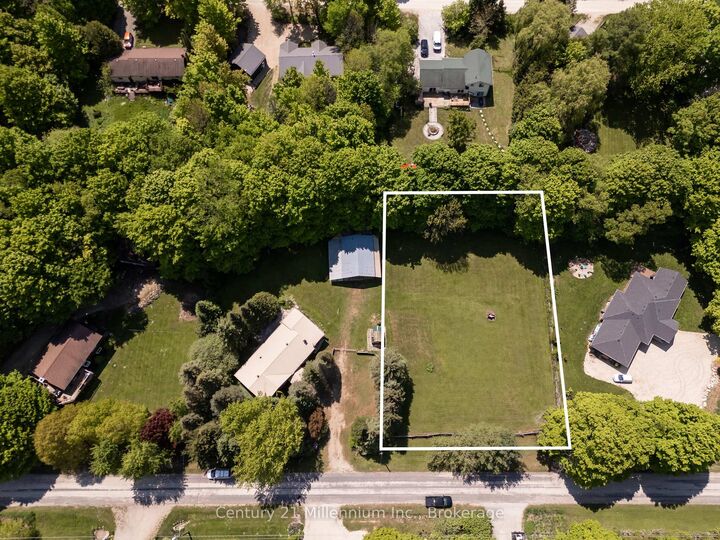 Photo de la propriété:  Lt 12 Canrobert Street  ON N0C 1E0 