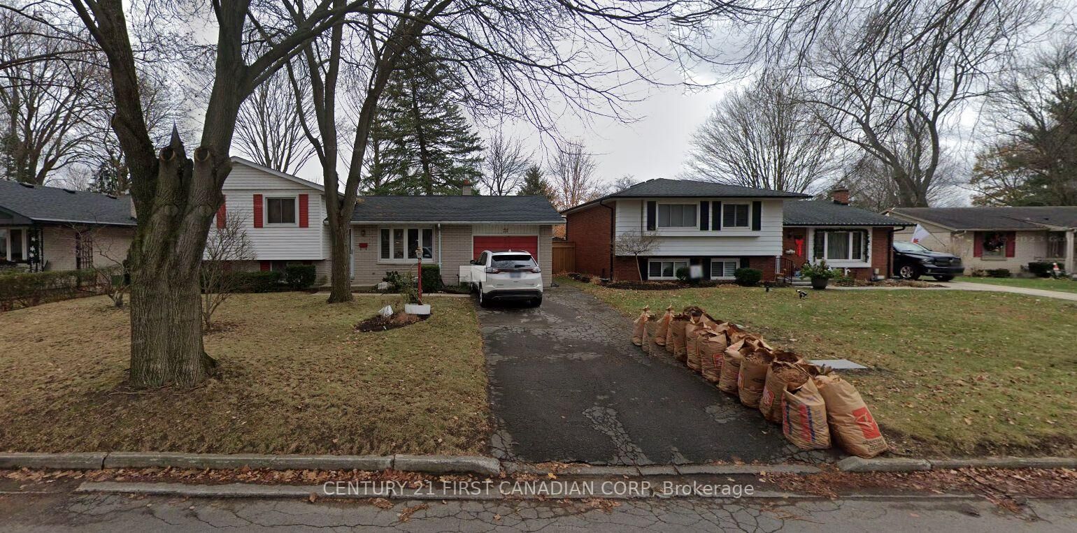 Property Photo:  711 Algoma Avenue Lower Unit  ON N5X 1W4 