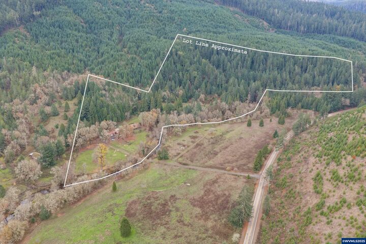 Property Photo:  9740 Upper Olalla Rd  OR 97496 