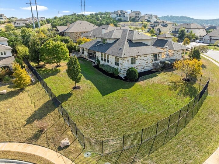 Property Photo: 407 Maialina Cove TX 78738