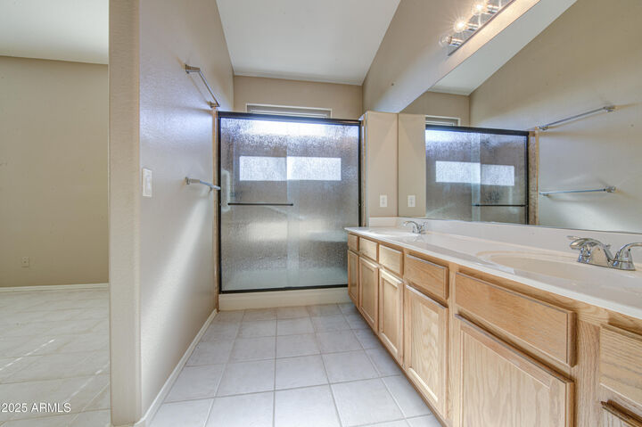 Property Photo:  6356 Mesa Vista Drive S  AZ 85118 