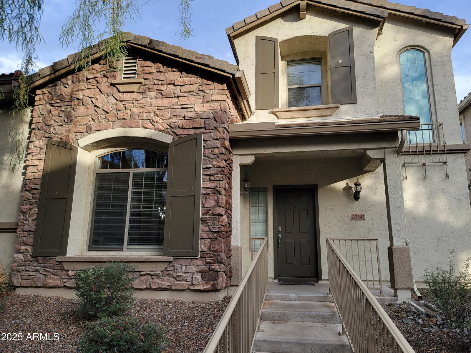Property Photo: 2160 W Barwick Drive AZ 85085