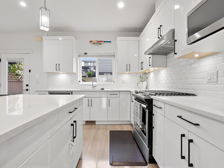 Property Photo: 14002 60A Avenue BC V3X 0J9