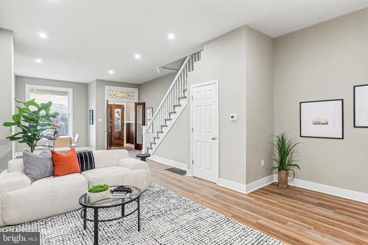 Property Photo:  1833 N 2nd Street  PA 17102 