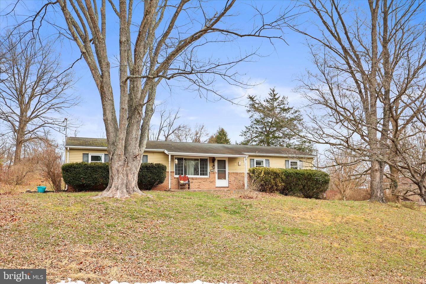 Property Photo: 75 Vista Circle PA 17319