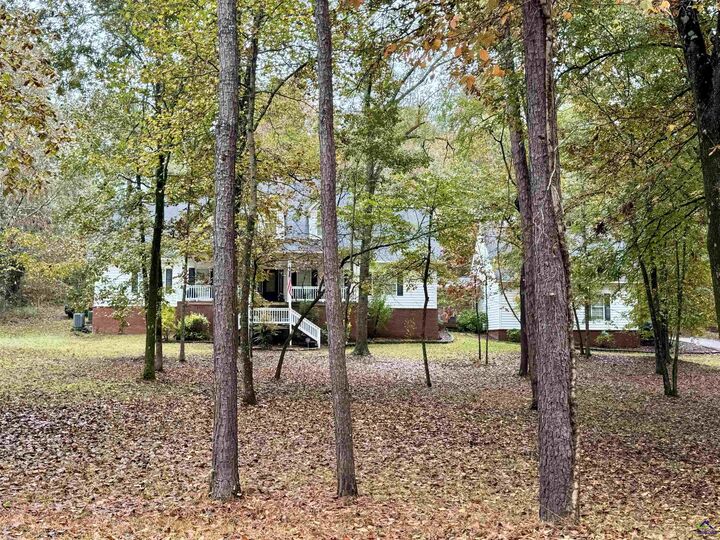 Property Photo: 1646 E Wesley Chapel Road GA 31008