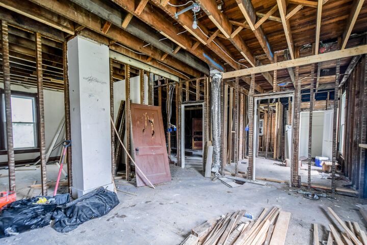 Property Photo: 216 E 1st Street OH 43140