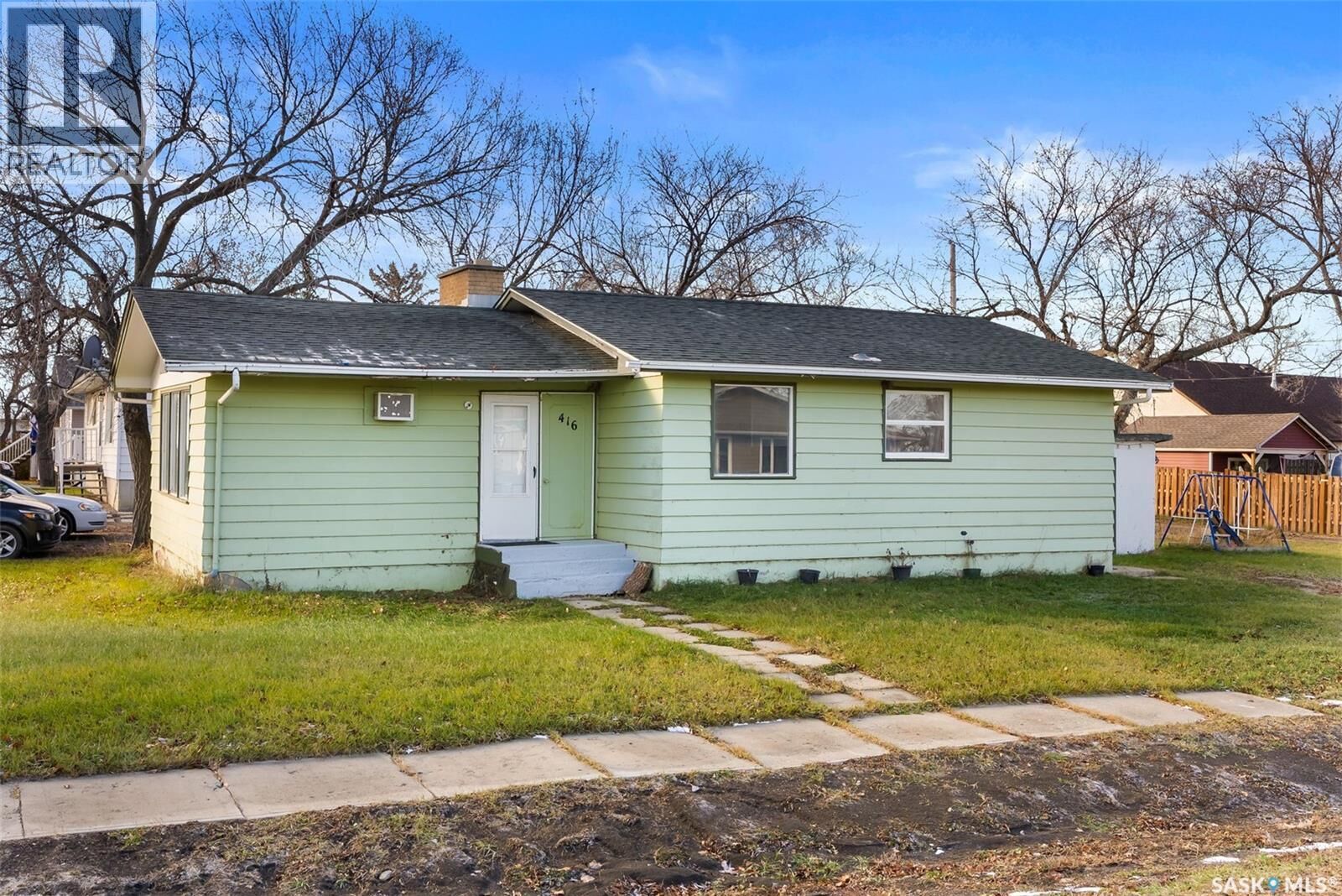 Property Photo: 416 Souris Avenue SK S0G 5E0