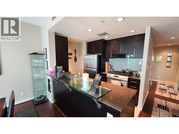 Property Photo:  638 Beach Crescent  BC V6Z 3H5 