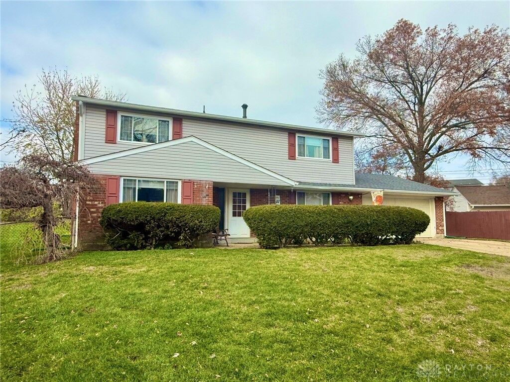 Property Photo:  6447 Highbury Road  OH 45424 