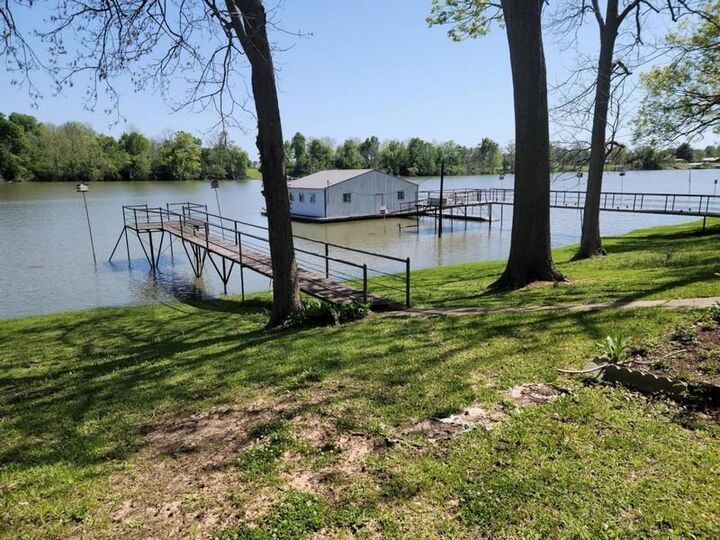 Property Photo: 3177 Parhams Road LA 71343