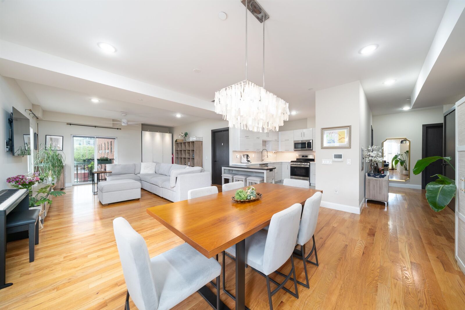 Property Photo: 65 Storms Ave 2C NJ 07306