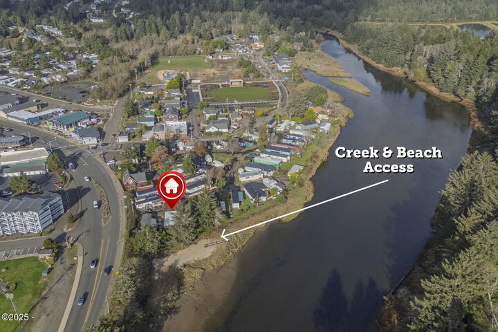 Property Photo:  5142 SE Hwy 101 14  OR 97367 