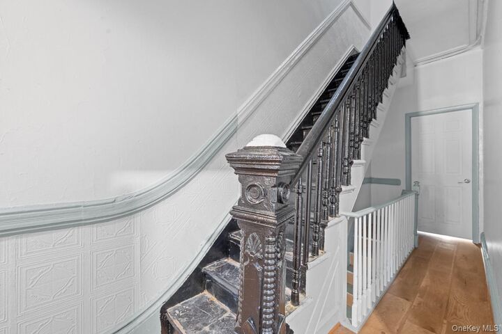 Property Photo:  146A Hull Street  NY 11233 