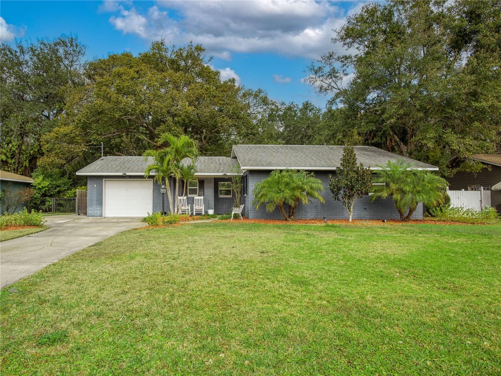 Property Photo: 4221 Lake Eleanor Drive FL 32757