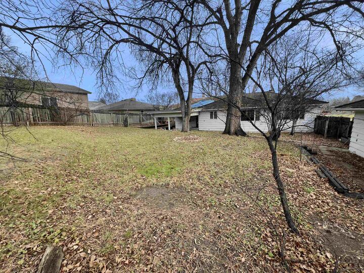 Property Photo:  1002 N. 2nd St.  ND 58501-3535 