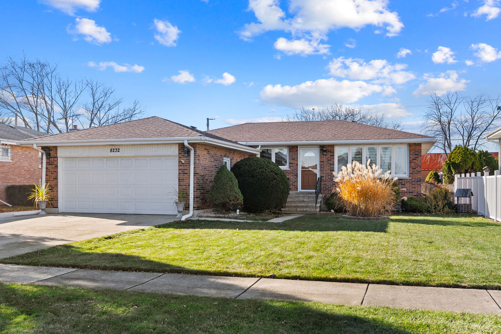 Property Photo: 8232 S Ferdinand Avenue IL 60455