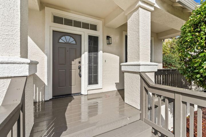 Property Photo: 3947 Heathrow Lane CA 95762